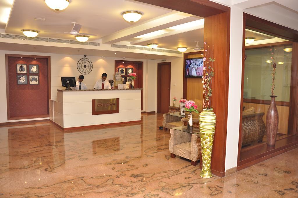 Hotel Rithanns Karumathampatti Karumattampatti Екстер'єр фото