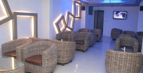 Hotel Rithanns Karumathampatti Karumattampatti Екстер'єр фото